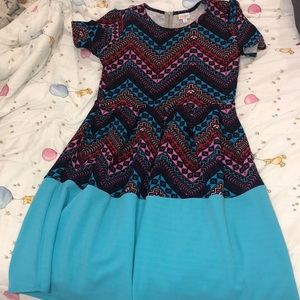 Gorgeous Lularoe Amelia! XL. RETIRING STYLE! EUC!